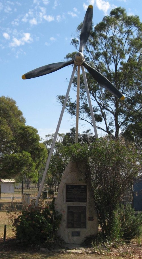 г. Лейберн. Военный мемориал.