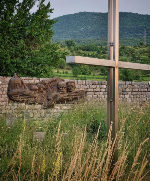 Фрагменты мемориала. 