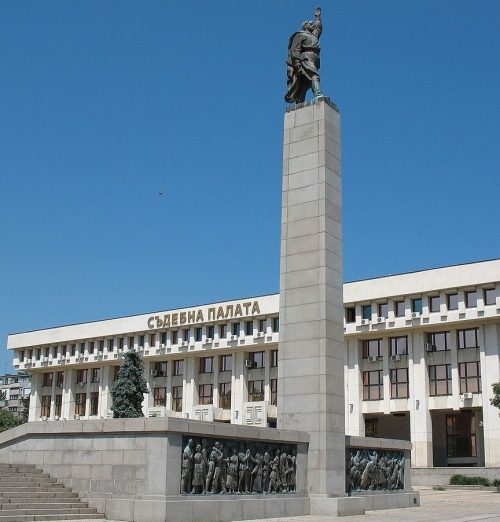 г. Бургас. Памятник Алеше.