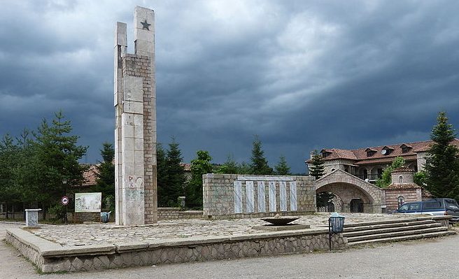 г. Воскопоя. Мемориал Второй мировой войны. 