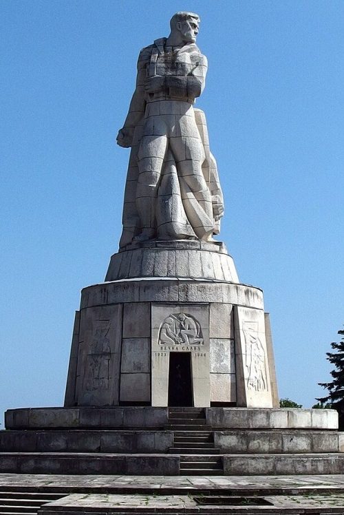 г. Варна. Пантеон - памятник погибшим борцам против фашизма и капитализма в период 1923-1944 гг.