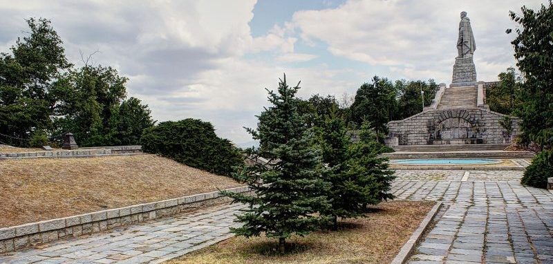 г. Пловдив. Памятник советской армии «Алёша».