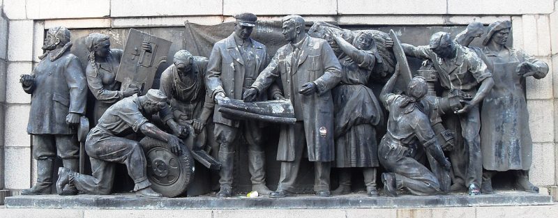 г. София. Памятник Советской армии (частично демонтированный).