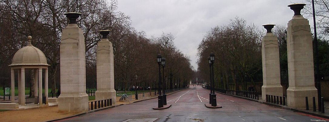 г. Лондон. Мемориальные ворота.