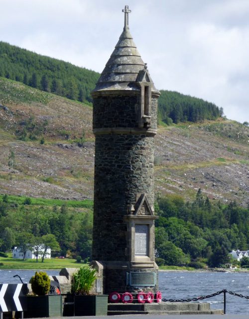 с. Арднадам. Военный мемориал Лазаретто-Пойнт.