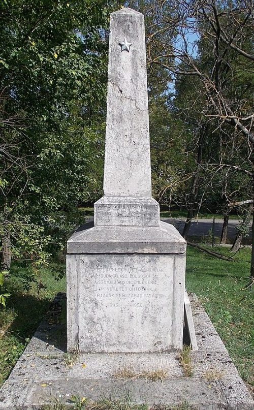 г. Будакалас. Советское военное кладбище.