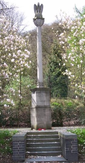 с. Малверн-Уэллс. Военный мемориал.