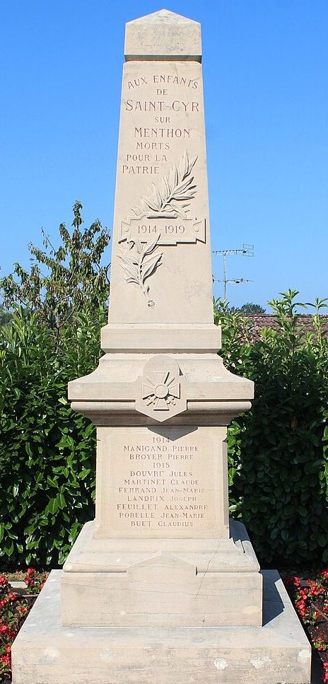 п. Сен-Сир-сюр-Ментон. Военный мемориал.