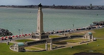 г. Портсмут. Военно-морской мемориал.