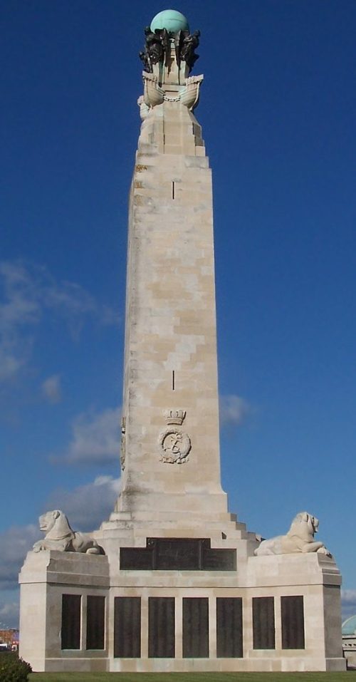 г. Портсмут. Военно-морской мемориал.