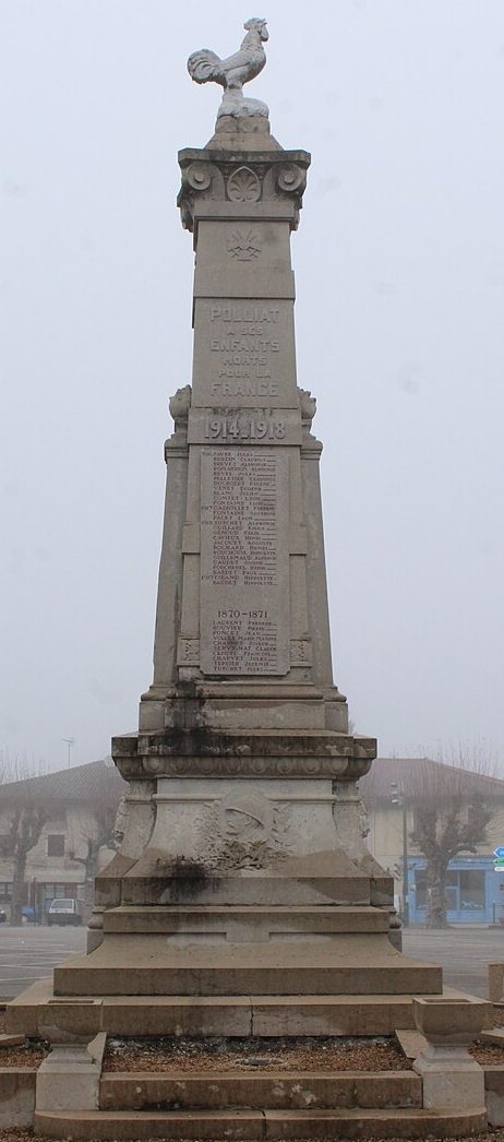 г. Поллиат. Военный мемориал. 