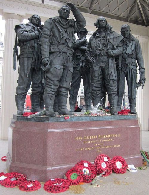 г. Лондон. Мемориал бомбардировочного командования Королевских ВВС.