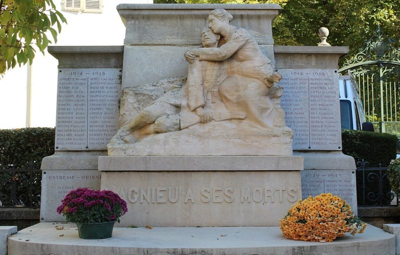 г. Ланье. Военный мемориал. 