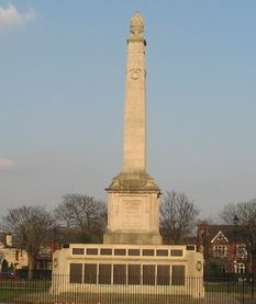 с. Уиднес. Военный мемориал. 