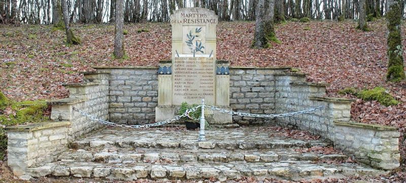 п. Фуронн. Мемориал мученикам Сопротивления. 