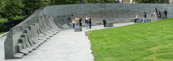 г. Лондон. Австралийский военный мемориал в честь 102 000 австралийцев, погибших в Первой и Второй мировых войнах.