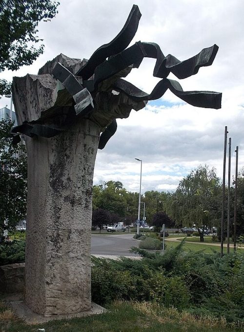 г. Кечкемет. Мемориалы Второй мировой войне.