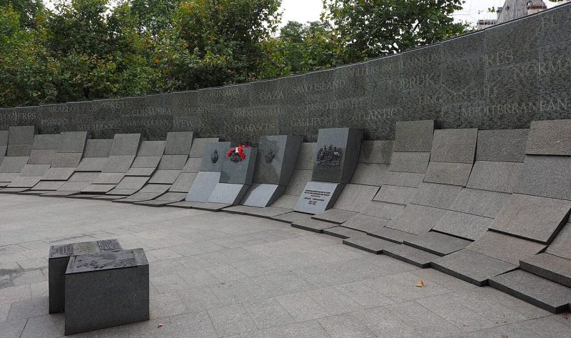 г. Лондон. Австралийский военный мемориал в честь 102 000 австралийцев, погибших в Первой и Второй мировых войнах.