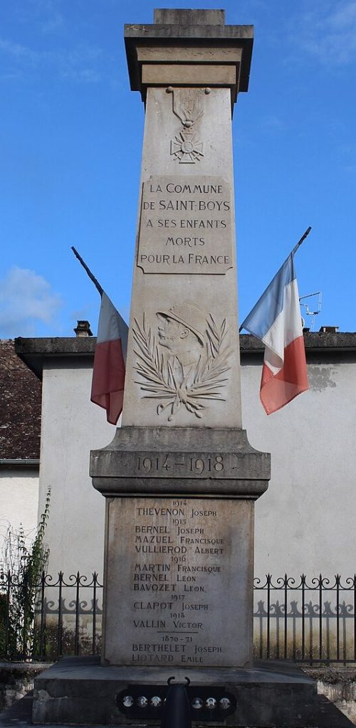 г. Сен-Буа. Военный мемориал. 