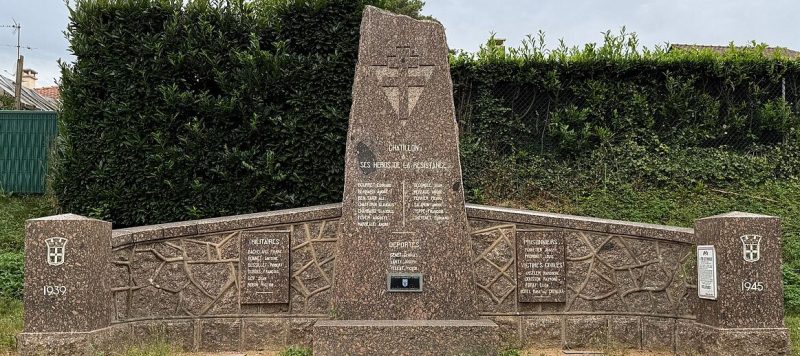 п. Шатийон-сюр-Шаларонн. Военный мемориал Сопротивления. 