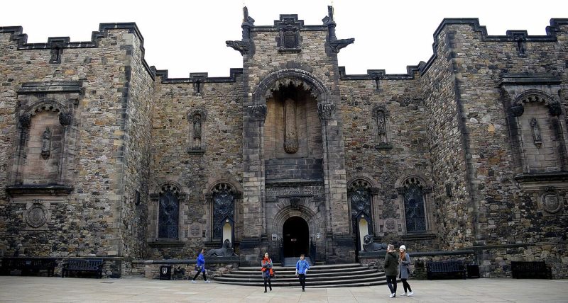 г. Эдинбург. Шотландский национальный военный мемориал.