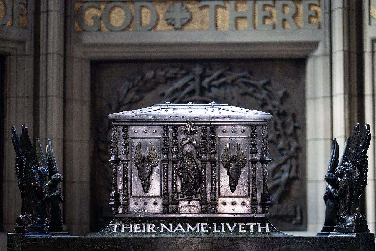 г. Эдинбург. Шотландский национальный военный мемориал.