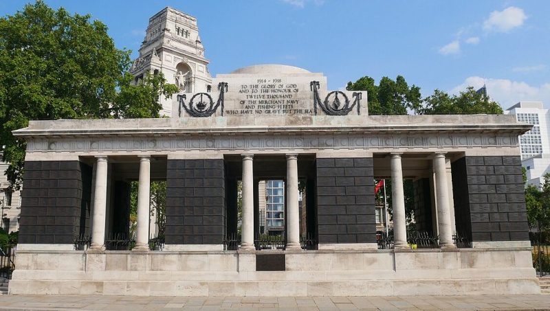 г. Лондон. Мемориал на Тауэр-Хилл в честь торговых моряков.