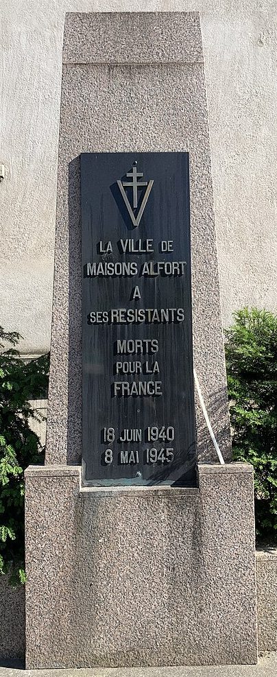 п. Мезон-Альфор. Мемориал Сопротивления.