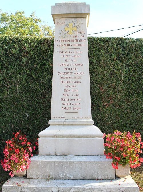 г. Мейриат. Военный мемориал.