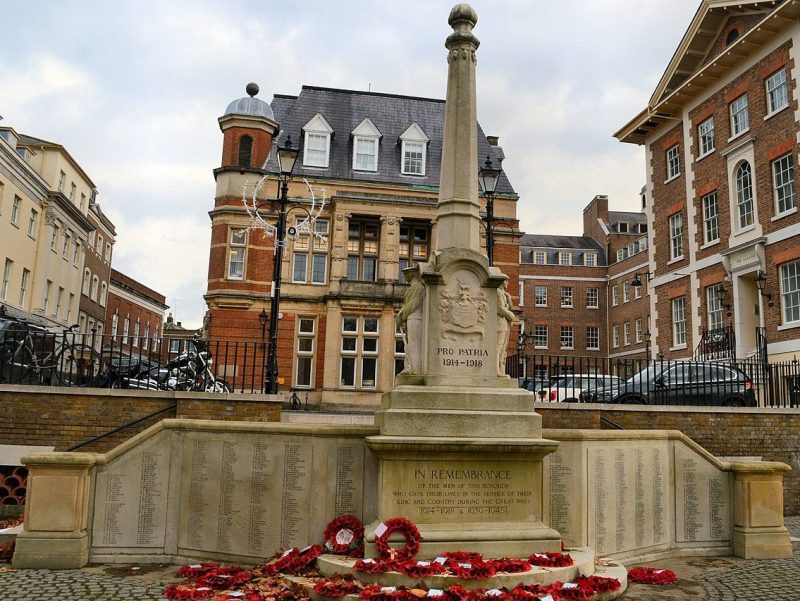 г. Лондон. Военный мемориал Ричмонда.