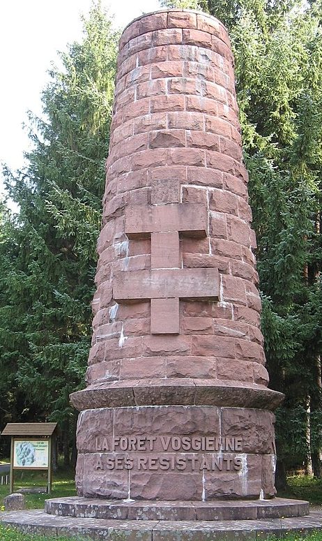 г. Мортань. Памятник Сопротивлению.