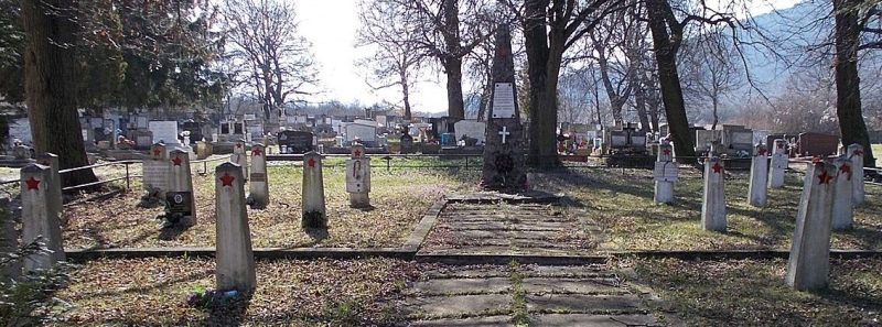 с. Пилишсенткерест. Советское военное кладбище.