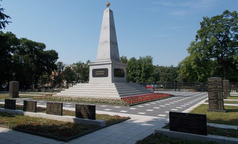 г. Секешфехервар. Советский военный мемориал.