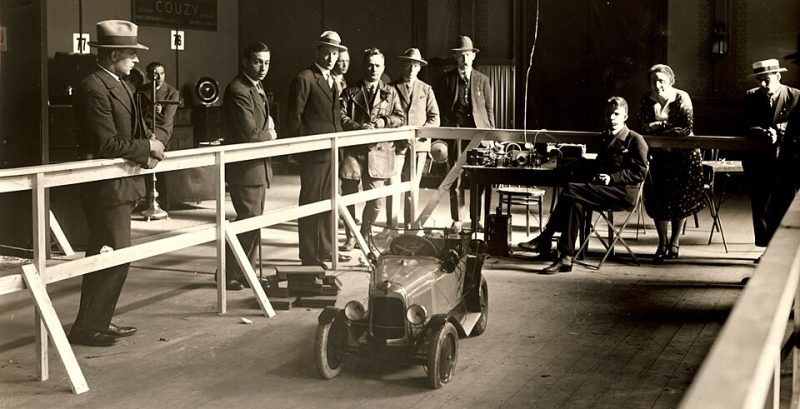 Радиоуправляемая модель автомобиля 1928 г.