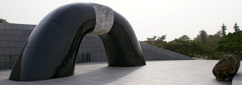 г. Итоман. Мемориальный парк Окинавы Хейвакинена.