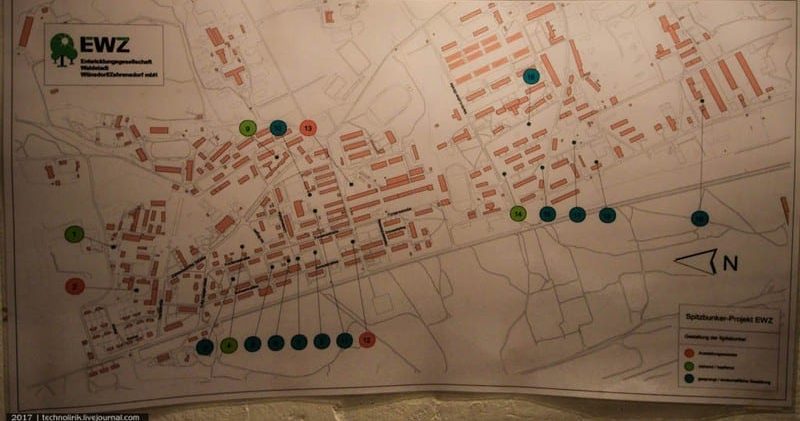 Башни на территории Вюнсдорфа обозначены кружочками. 