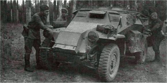 Бронеавтомобиль Sd.Kfz.261 на службе в Красной Армии, Западный фронт. Август 1941 г.