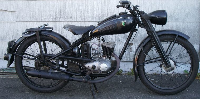Легкий мотоцикл DKW RT 125. 
